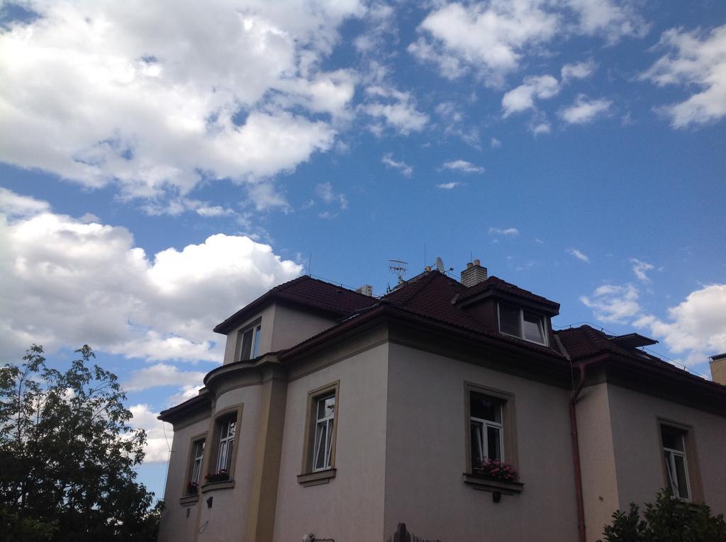 Apartman Lucian Прага Экстерьер фото